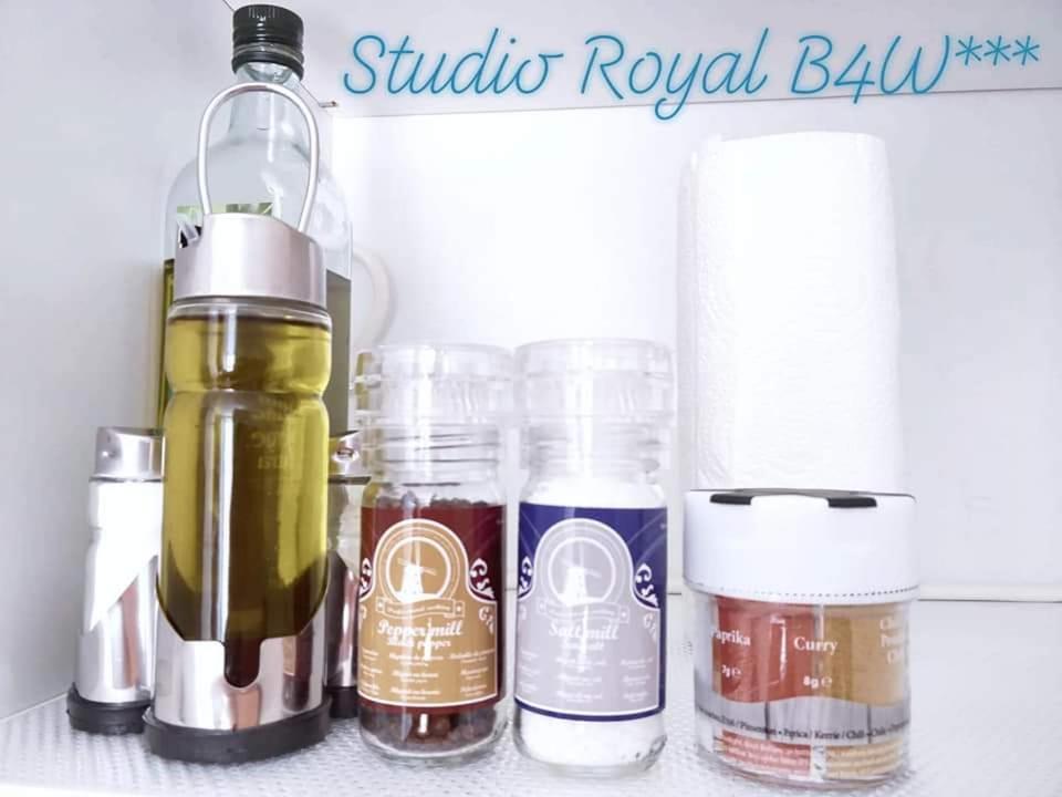 פונטנבלו Studio Royal By Beds4Wanderlust - Place Du Marche Avec Parking Prive חדר תמונה
