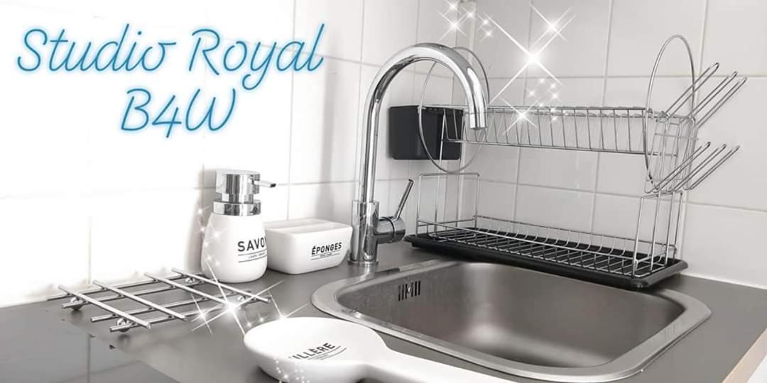 פונטנבלו Studio Royal By Beds4Wanderlust - Place Du Marche Avec Parking Prive חדר תמונה